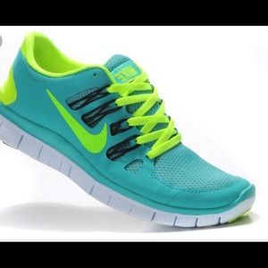 Nike Free Sneakers Size 6 Green Blue Neon